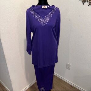 Women’s Purple Lounge Set with Rhinestone V-Neck